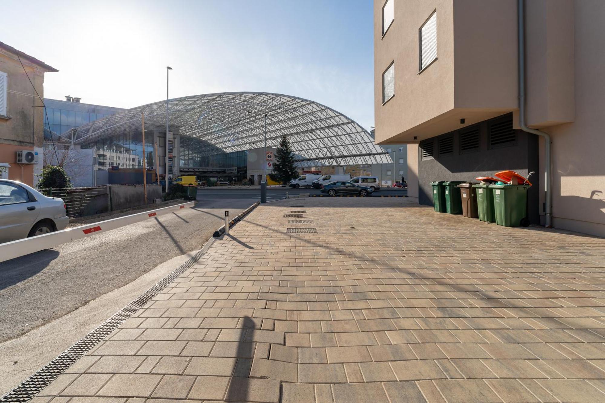 Apartmán Tres Fenestras Zadar - Private Parking Exteriér fotografie